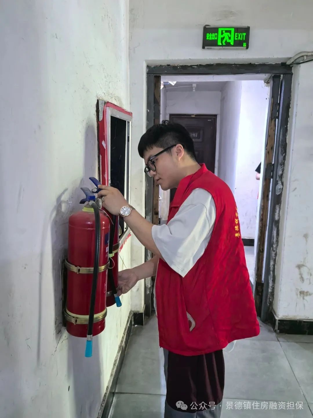 8f97771cf66fcd133fb520ca2d070ee3.jpg 8f97771cf66fcd133fb520ca2d070ee3.jpg